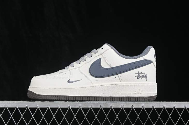 Picture of Air Force 1 _SKUfw23687074883525347fw